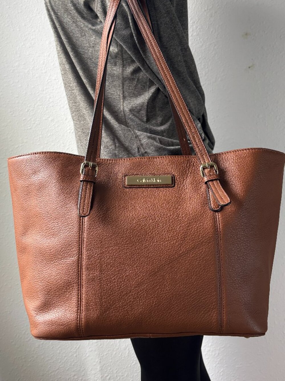 Calvin Klein Cognac Brown Pebbled Faux Leather Shoulder Tote Bag Purse Large